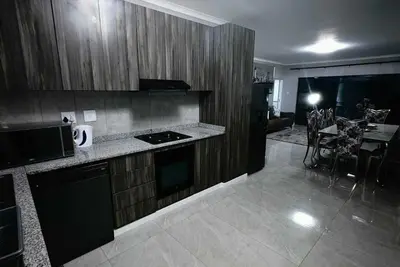 Image de Lovely 2-bedroom apartment in Port Shepstone.