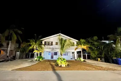 Image de Bring the Whole Family [sleeps 11] 4/3 w Dock & Pool - Make Memories Here!