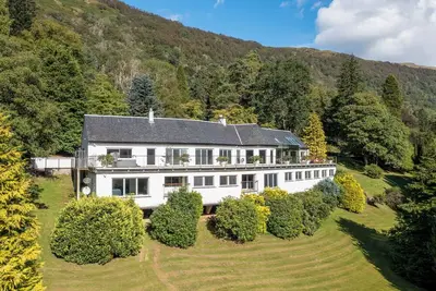 Image de Appin Manor - Cinq Chambres Villa, Couchages 10