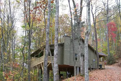 Image de Luxuary Cabin secluded on 40 acres of Spectacular Mountain Wilderness.