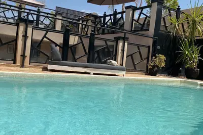 Riad avec piscine chauffée sur le toit au coeur de la place Jamaa el Fna