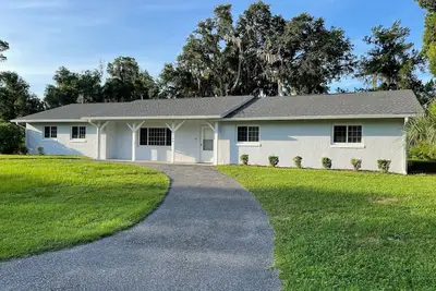 Image de Charming 3-bedroom house in fabulous Ocala, easy access to Wec and Downtown