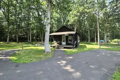 Image de Swallow Falls Cabin 2 | Rustic 1br Cabin w/ Fireplace