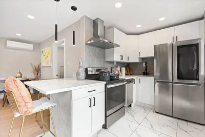Image de Modern Farmhouse Downtown Sunnyvale