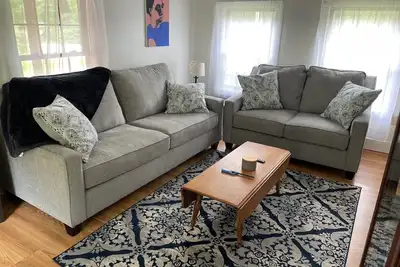 Image de Charming 3-bedroom cottage in Hampden with Ac, WiFi