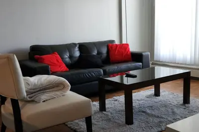 Image de Stylish 2-bed, 1-bath in downtown Calgary