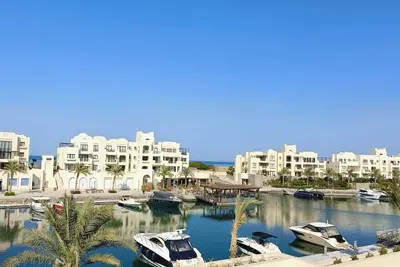 Image de Luxurious Sea and Marina views apartment