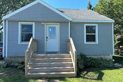 Image de Charming Algoma retreat - 10 min. Walk to the Beach