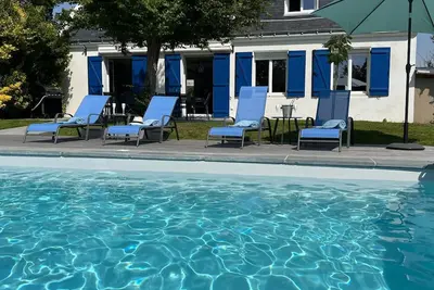 Image de Belle Villa, piscine chauffée et proche plages