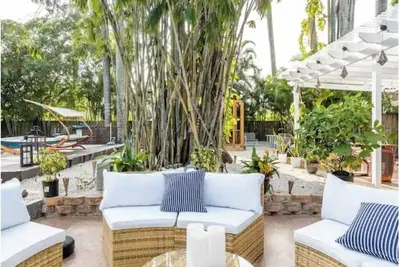 Image de 3-bedroom house in brilliant Miami with Ac, WiFi. Enjoy a cozy stay