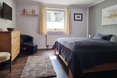 Image de Schnepfenthal vacation apartment - vacation right by the forest