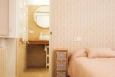 Image de Appartement New Denver - Centre-ville/Design/Wi-Fi