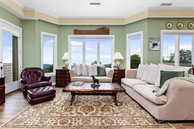 Image de Highridge Court 08 with Wintergreen Advantage