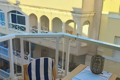 Image de Dina Sea Star studio 50m from beach in enchanting Torrevieja with WiFi, Ac