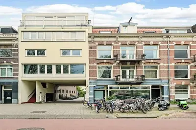 Image de Live by the Water Stylish Apartment Overlooking the Amstel