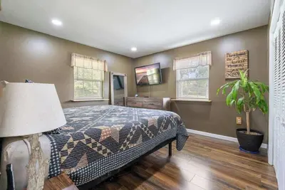Image de Dandridge Farmhouse 3 Bedroom Smoky Mountains