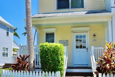 Image de Luxurious Oceanside Villa in the Florida Keys with Stunning Views