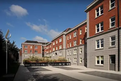 2bedroom close to Grand Canal, St. Stephens Green & Grafton Street