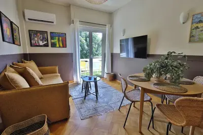 Image de Cozy apartment in welcoming Glifada with WiFi, Ac