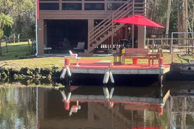 Image de Relaxing Escape-Charming 2-bedroom house in Homosassa on the water with WiFi