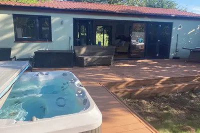 Image de Private Guesthouse, with garden views and jacuzzi