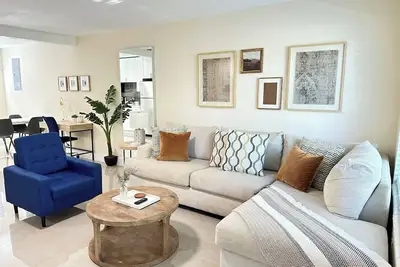 Image de Cozy 2-bedroom townhome in fantastic Miami Wynwood/Design District with WiFi, Ac