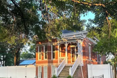 Image de Charming 3-bedroom house in beautiful Winfield with WiFi, Ac