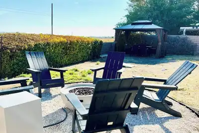 Image de Silver Lakes Oasis on Route 66 - Resort Style Amenities!