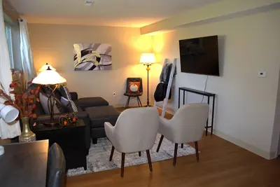 Image de Comfy and Cozy 2-bedroom, 1 bath basement condo in lovely Lewiston with WiFi