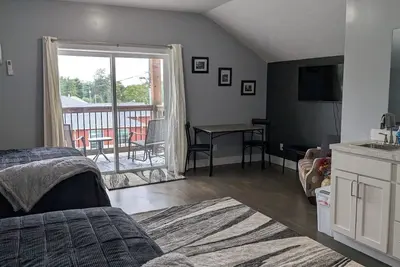 Image de Our 2nd Studio at The Lofts in Hesperia. \n