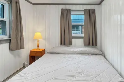 Image de Riverfront Haven -River access (Cabin 1)