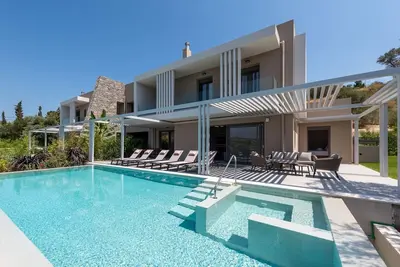 Anthemis Luxury Villas 2