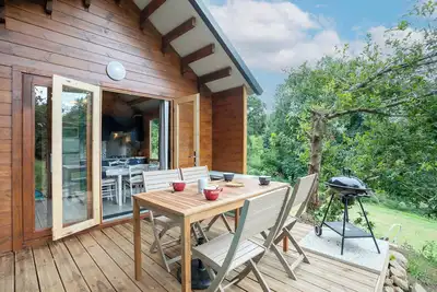 Image de Chalet \"Ty Koad\" avec jacuzzi, terrasse et jardin partagés
