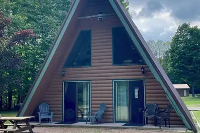 Image de Cedar Cove Cabin 5