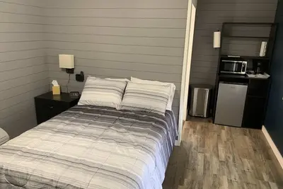 Image de TeePee Room 4 - Newly Renovated