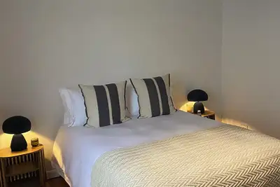 Image de Charming 2-bedroom apartment in Tamboerskloof overlooking Table Mountain