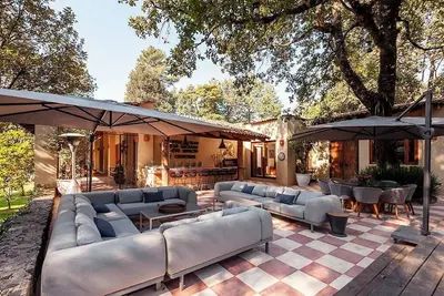 Image de Luxury Forest Retreat with Private Padel Court