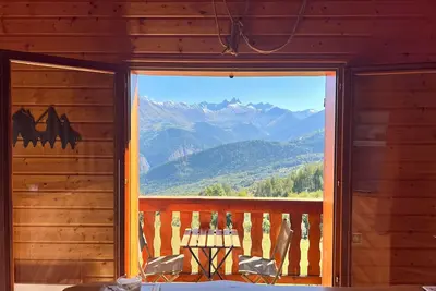 Image de Appartement dans un chalet en pleine nature : calme et vue panoramique