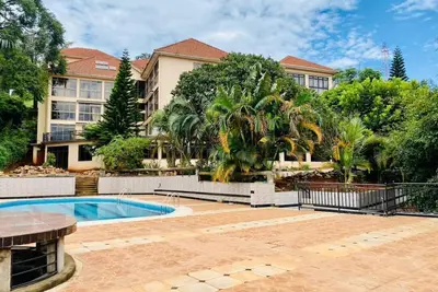 Image de Spacious 9-bedroom hotel in delightful Kampala with WiFi, fitness room.