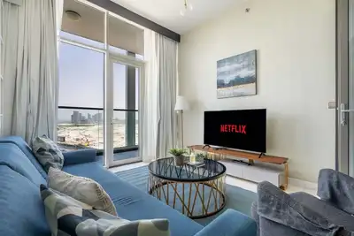 Image de GuestReady - Retraite spectaculaire à Bayz Tower