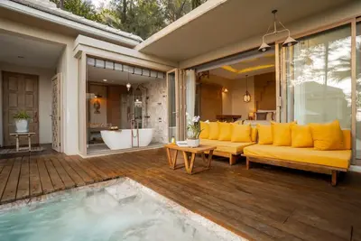 Image de Devasom Beach Resort & Villas - Beach Pool Villa