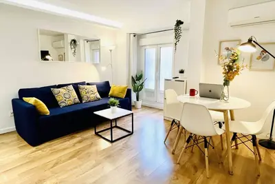 Image de Appartement-Supérieure-Vue ville-Salle de bain privée séparée