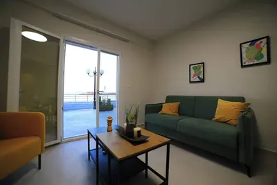 Image de Green Family. 2 bedrooms sea view apartment