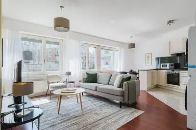 Image de Terrific Wiedikon 2br w/ W/D, near Market & Old Town, by Blueground