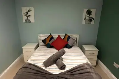 Image de 1-Bed - Sleeps 4 - Free Parking