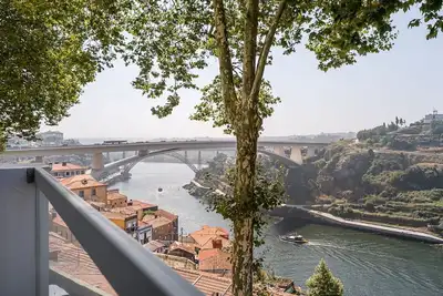 Image de GuestReady - Un endroit charmant avec vue