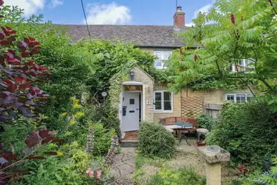 Image de 4 Lansdown Cottages, pet friendly in Bourton-On-The-Water