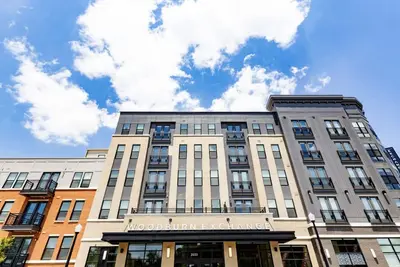 Spacious 3br/3ba Suites Near Downtown Cincinnati