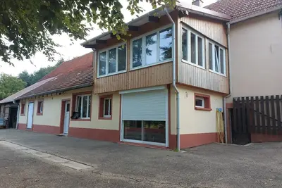 Image de Ancienne ferme rénovée dans les Vosges du nord près de Niederbronn les Bains.
