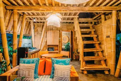 Image de Maha Hati at Mahajiva\n\n